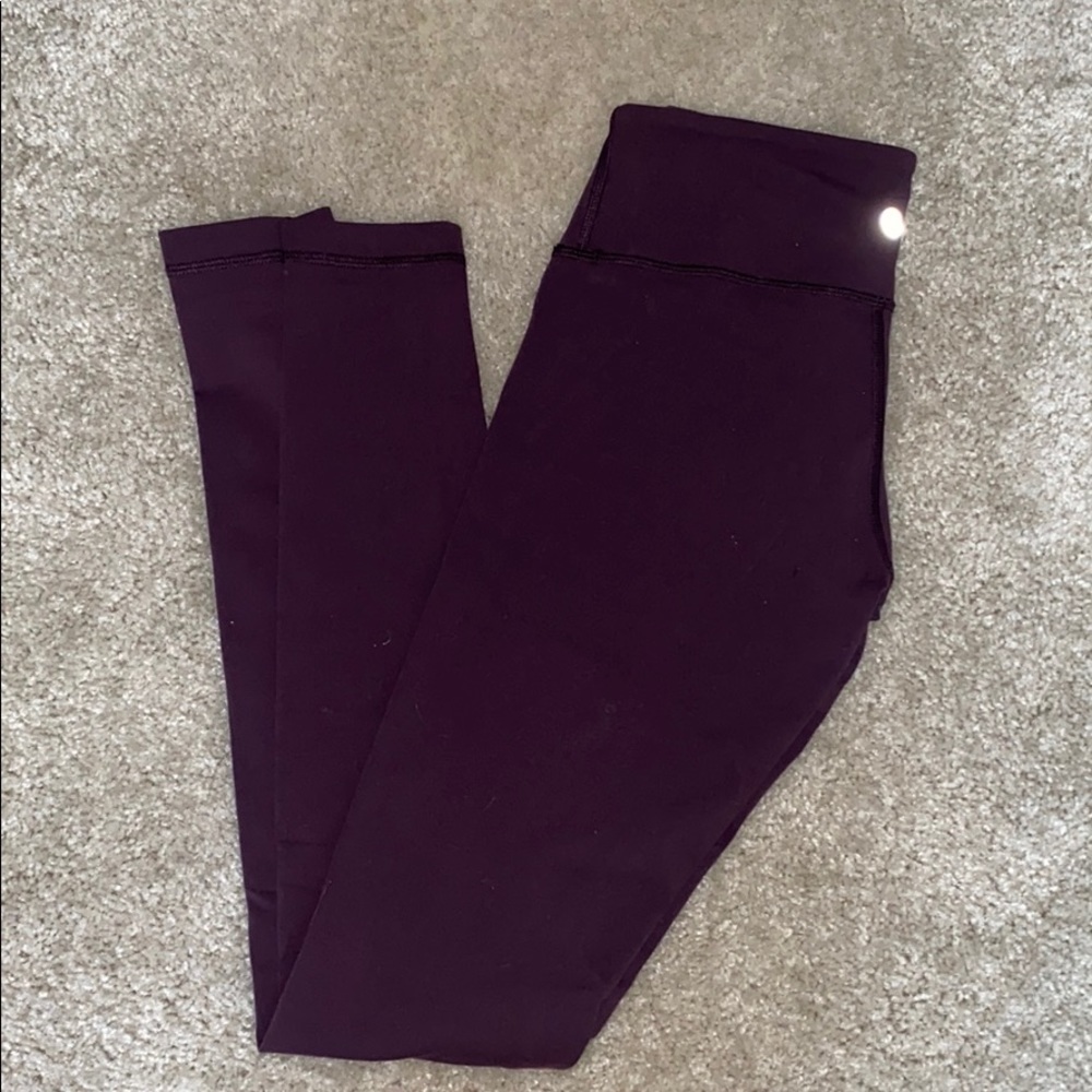 Lululemon Wunder Under, size 4